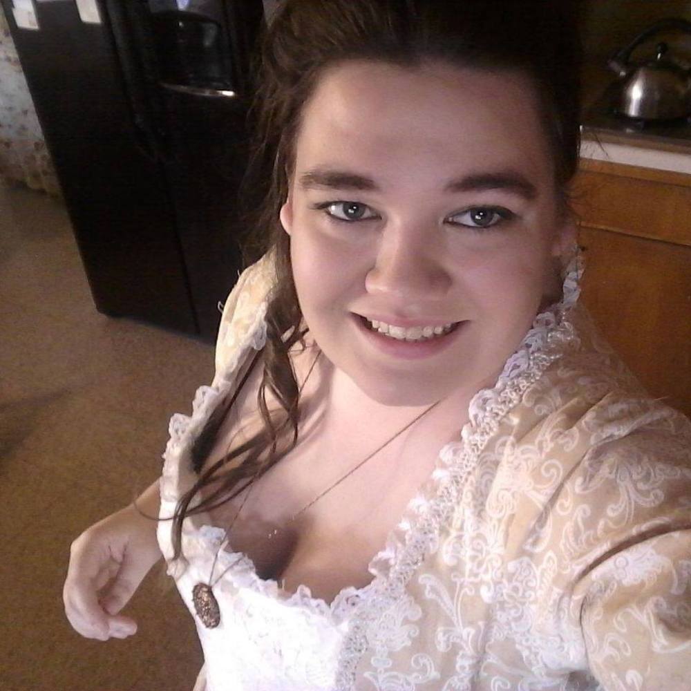 Meet your Posher, Amandah